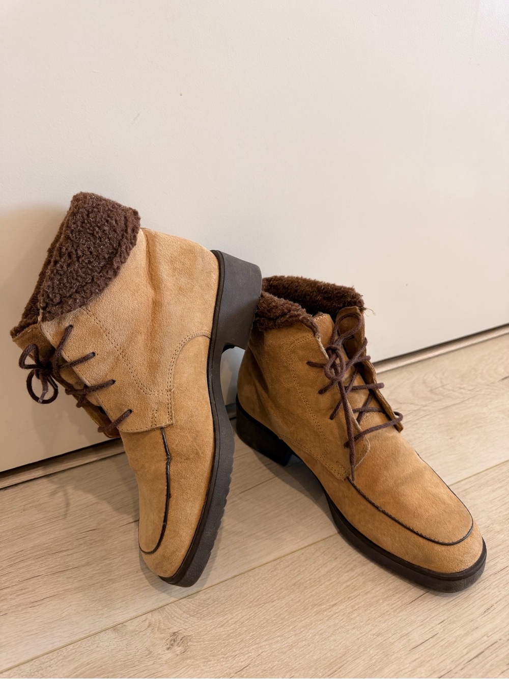 Hush Puppies Tan Suede Lace-Up Ankle Boots with Brown Sherpa Trim